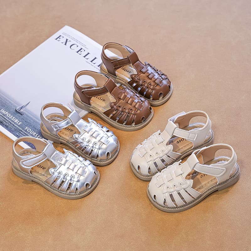 Girls Princess Sandals 2026 New Summer Children Fashion Toe-Cover Roman Shoes Soft Sole Non-Slip Baby Beach Shoes