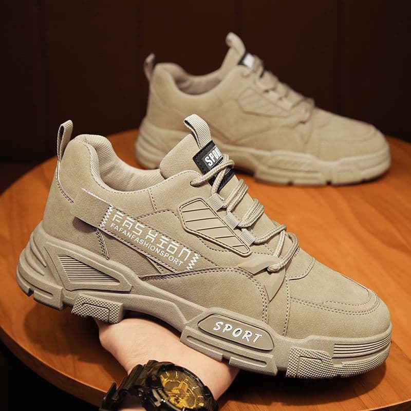 Autumn Men's Breathable Waterproof Safety Shoes, Work Boots for Construction Sites, Thick-Soled Sports Skate Shoes, Outdoor Anti-Slip