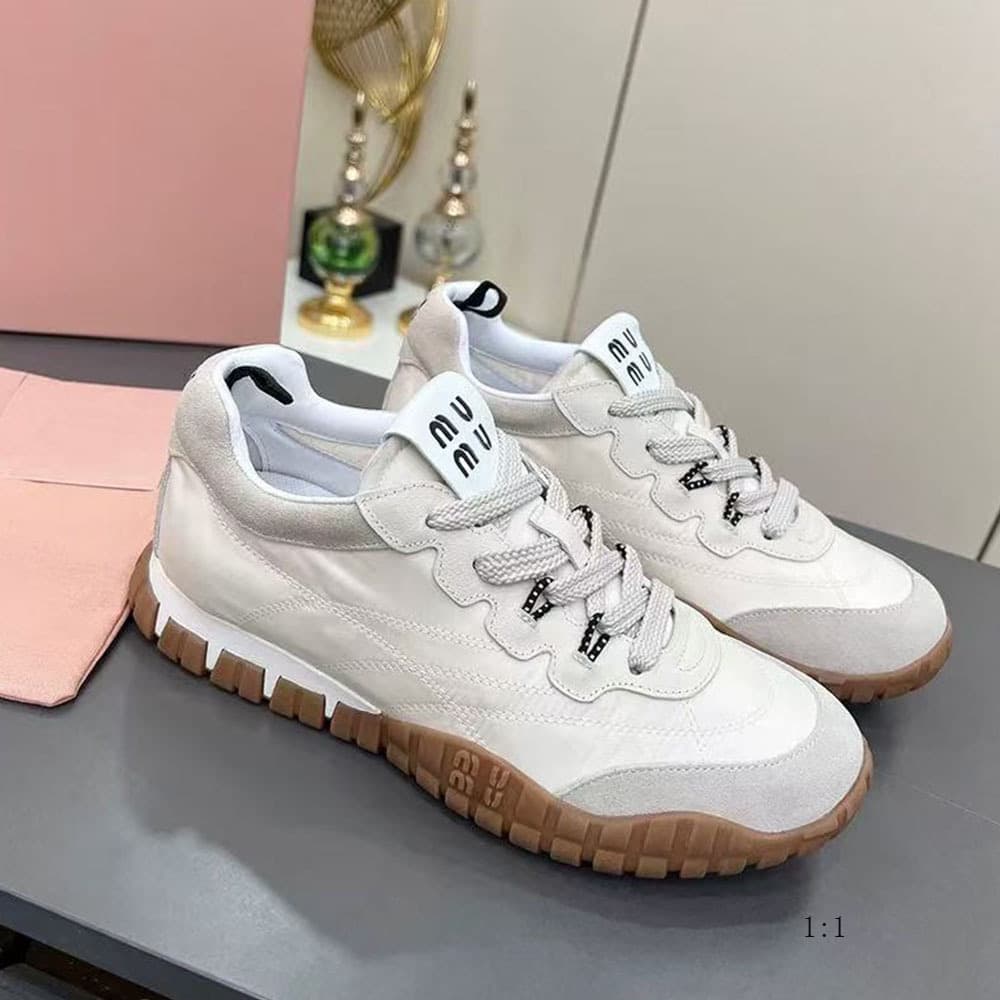 Miu Miu 2026 New Genuine Leather Retro Color-Block Thick Sole German Training Shoes Comfortable Breathable Versatile Sneakers Women's Cookie Shoes