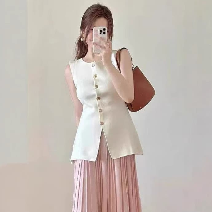 Amazon Cross-border Women's Fashion 2025 Summer New Trendy Street Single-breasted Knit Vest Top