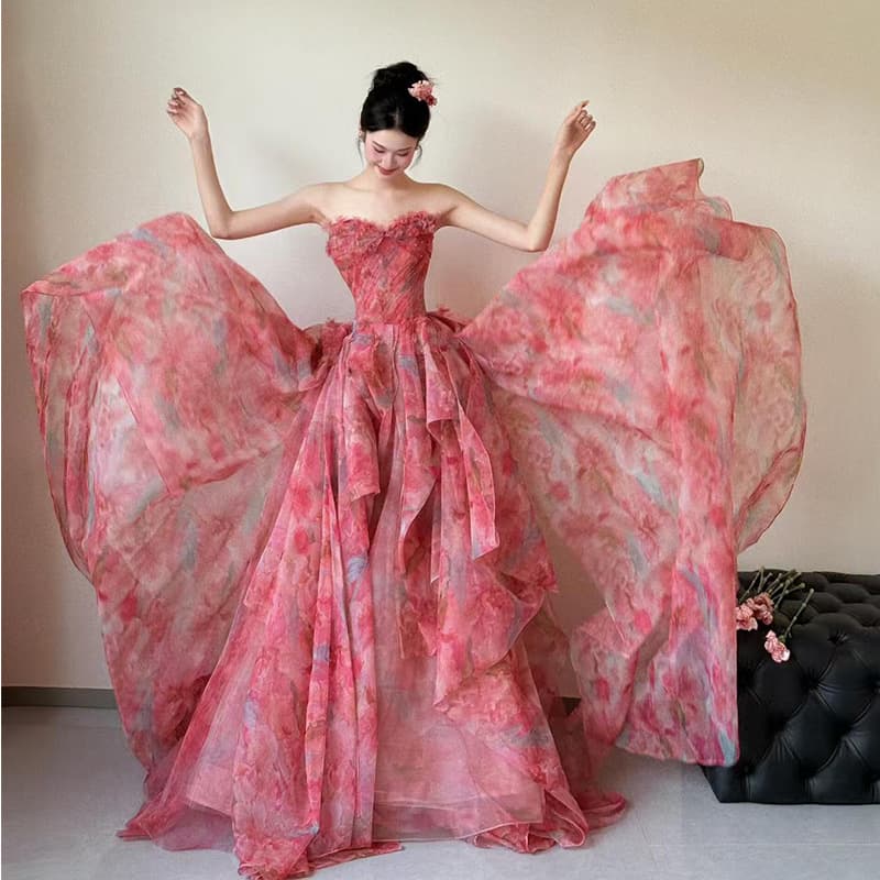 2025 New Elegant Fairy Princess Dress for Students and Adults Strapless Bride Engagement Evening Gown