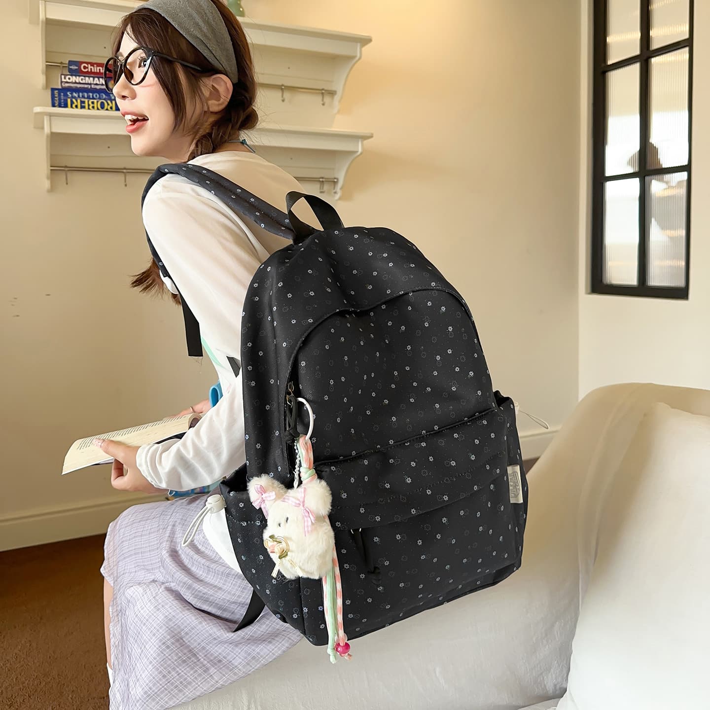Floral Backpack for Women 2026 New Korean Ins Sweet Style Girls Travel Backpack High Appearance Middle School Student Backpack