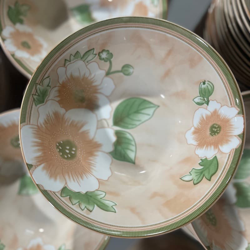 Factory Wholesale Ceramic Bowl Daily Household Bowl Camellia Pattern Matching Flower Drinking Set Export South America