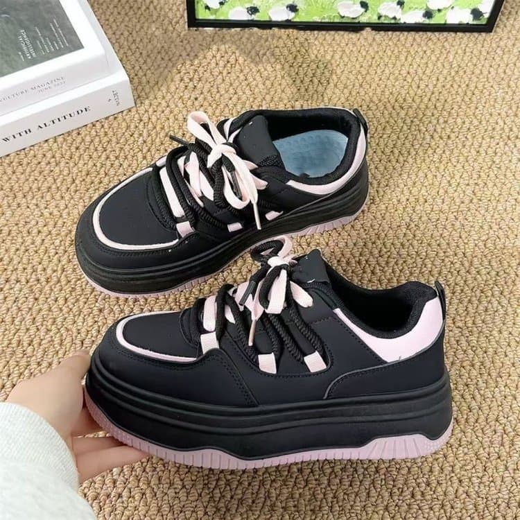 Winter New Women's Casual Lace-up Flat Comfort Sneakers New White Shoes