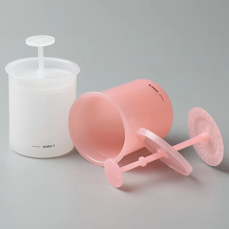 Facial Cleanser Foamer Portable Manual Foaming Bottle for Face Wash