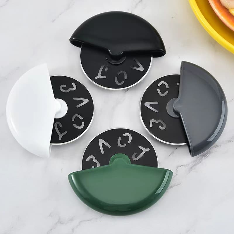 Round Pizza Cutter Pizza Wheel Knife Pizza Divider Love Baking Kitchen Tools Wholesale