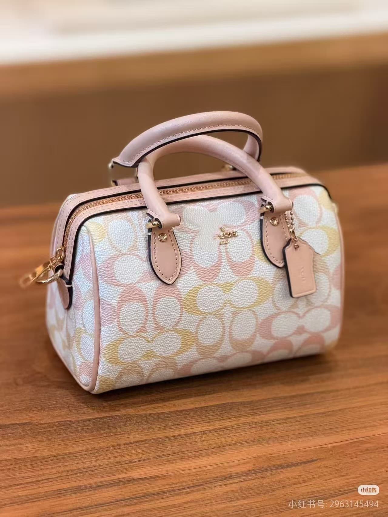 2025 New Coco Vintage Logo Mini Boston Bag for Women, Fashionable Shoulder Crossbody Handheld Pillow Bag