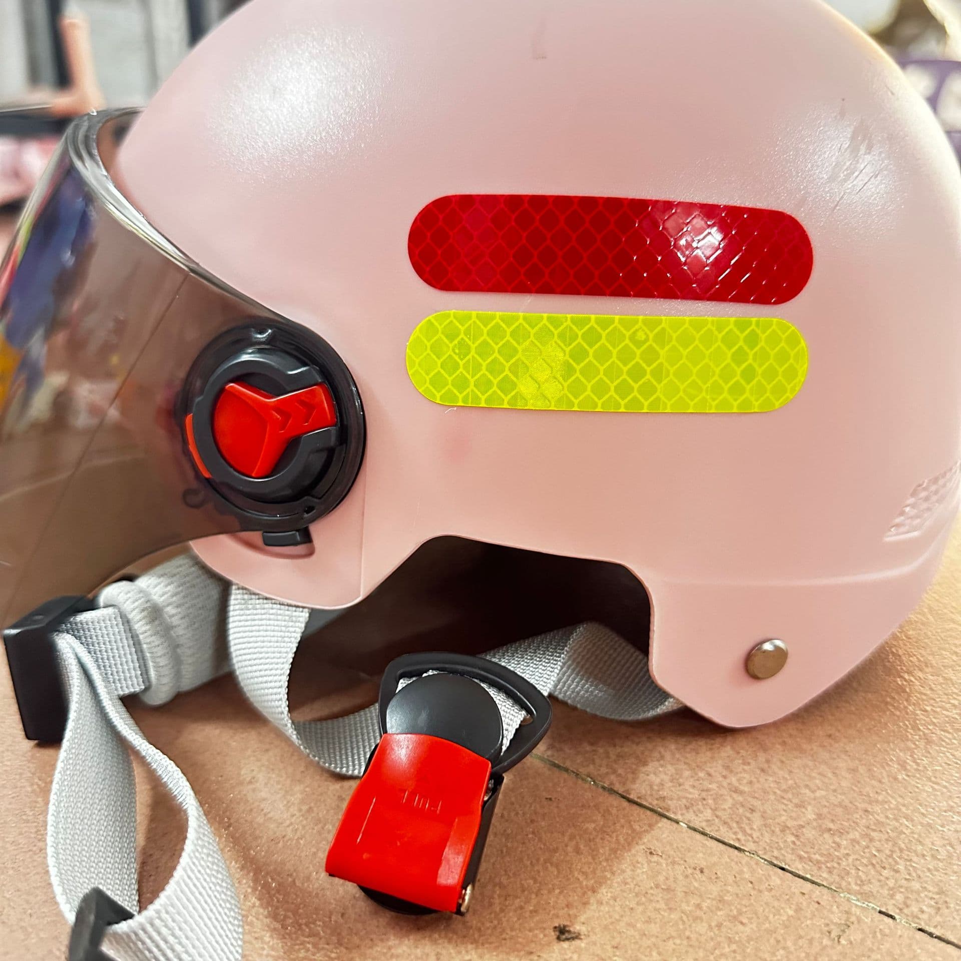 Reflective Decals Stickers for Night Riding Motorcycle Helmet Decorative Waterproof Stickers for Electric Vehicle Safety Tail Bo