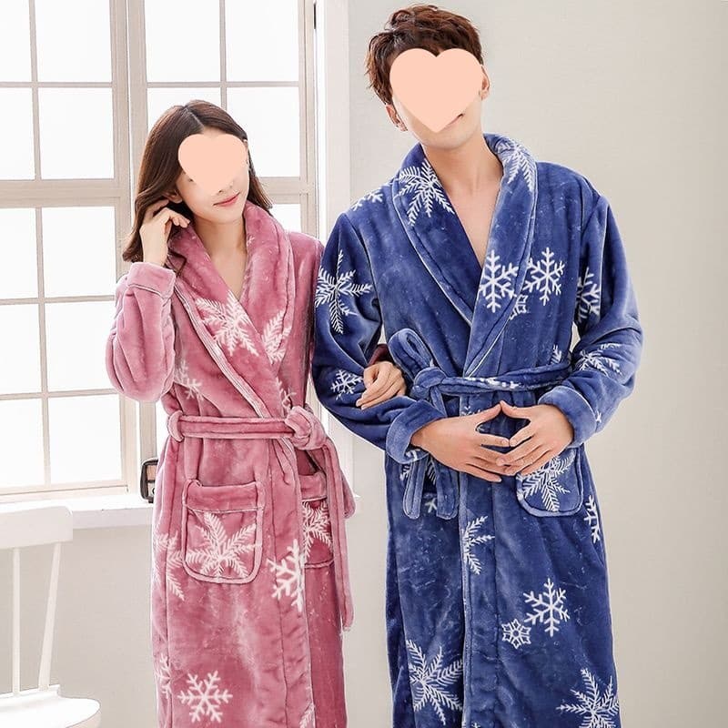 Couple bathrobes, women's autumn and winter thickened long flannel bathrobes, men's and women's coral fleece bathrobes, pajamas, loungewear.
