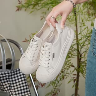 Top Layer Cowhide Doll Head Thick Sole White Shoes for Women 2026 Summer New Comfortable Lightweight Versatile Casual Skate Shoes
