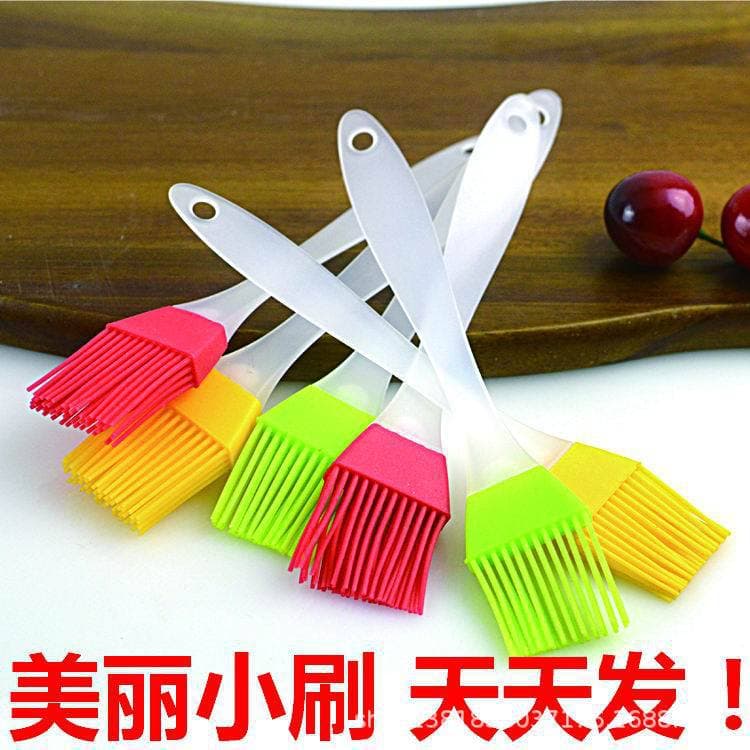 In-stock Silicone Oil Brush for Outdoor Barbecue, Baking Tool, Kitchen Brush