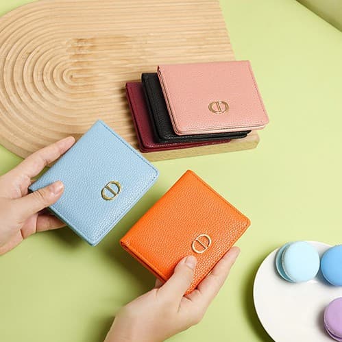 New Women's Wallet Short Slim Clutch Bag Simple Fashion Large Capacity Foldable Card Holder Coin Purse Wallet