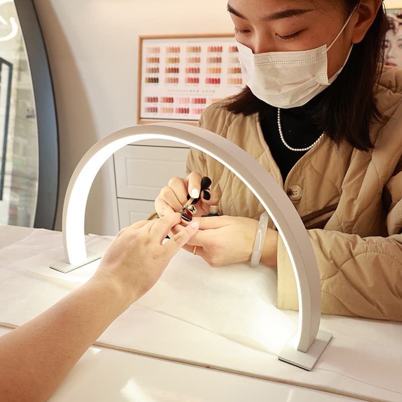 Cross-border half-moon nail beauty lamp table lamp shadowless lamp moon beauty salon desktop curved tabletop LED fill light