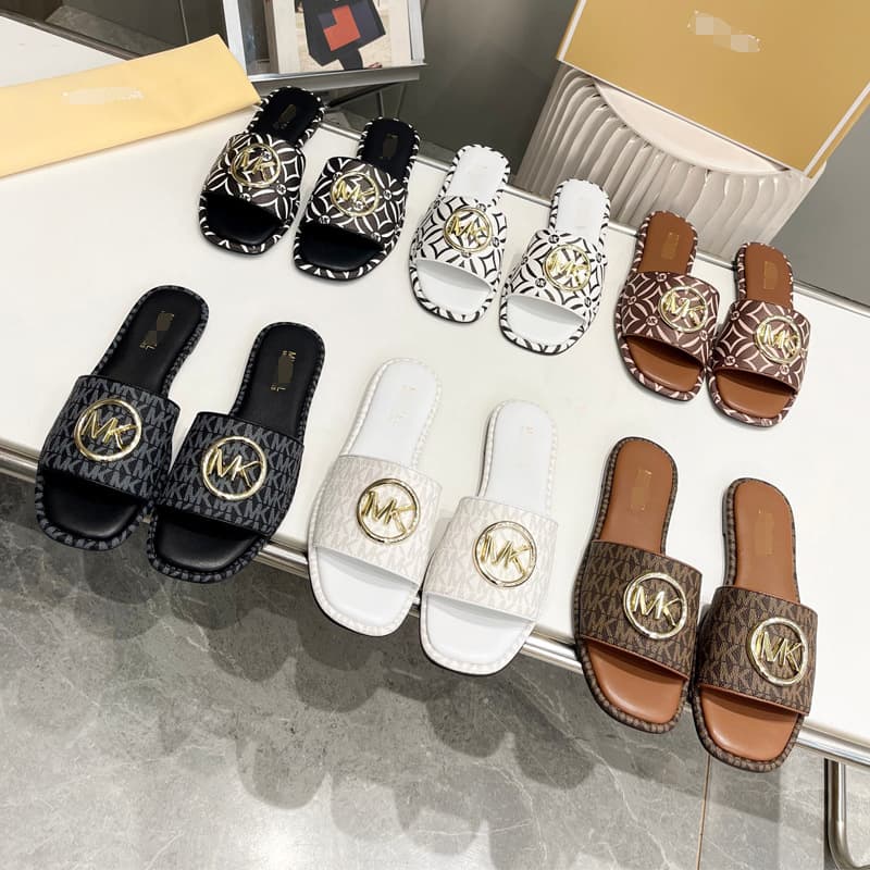 European and American Fashion Casual Sandals 2025 New Genuine Leather Metal Letter Mk Embossed Flat Slippers Women Versatile Cross-Border