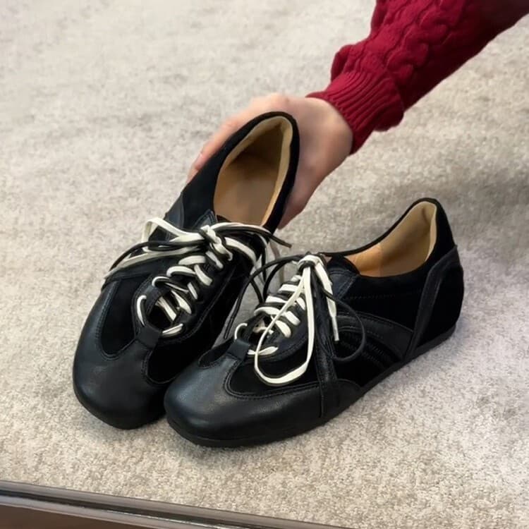 Soft Leather Edition ~ Retro Black German Training Shoes Laced Agam Sneakers Women's Height-Increasing Casual Board Shoes Versatile Sports Shoes Trendy