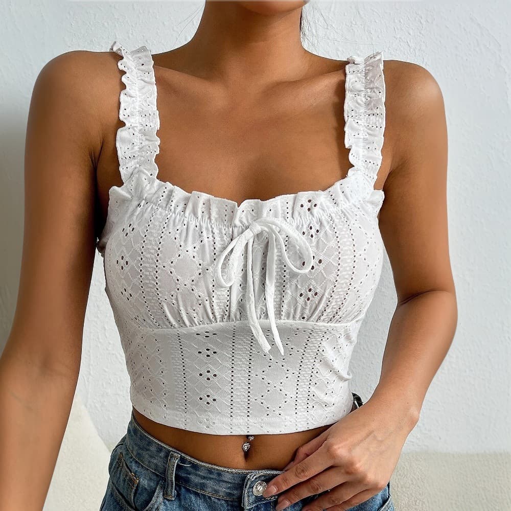 Cross-border independent station best-selling basic elegant lace camisole top, new spring/summer pure and figure-flattering style