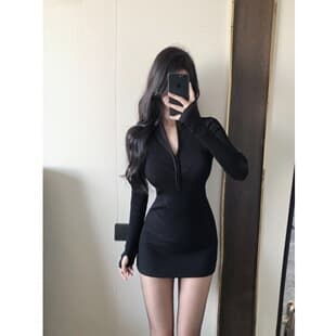 Sexy Edgy Zipper Fitted Knit Dress for Women, Autumn 2025 New Slim Waist-Cinching Black Bodycon Mini Dress