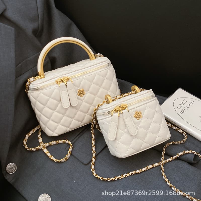 Cross-border Diamond Quilted Chain Bag Women 2026 New Style Niche Design Shoulder Bag High-End Crossbody Bag Fashion Small Square