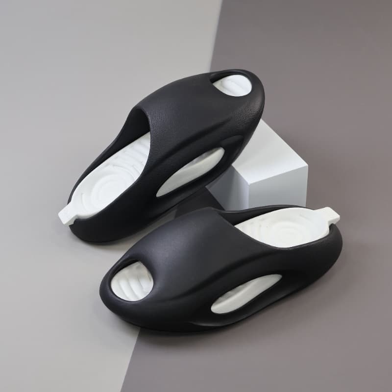Ins Outdoor Coconut Sandals for Men Summer 2026 One-Strap New Thick Sole Beach Non-Slip Sports Wear-Resistant
