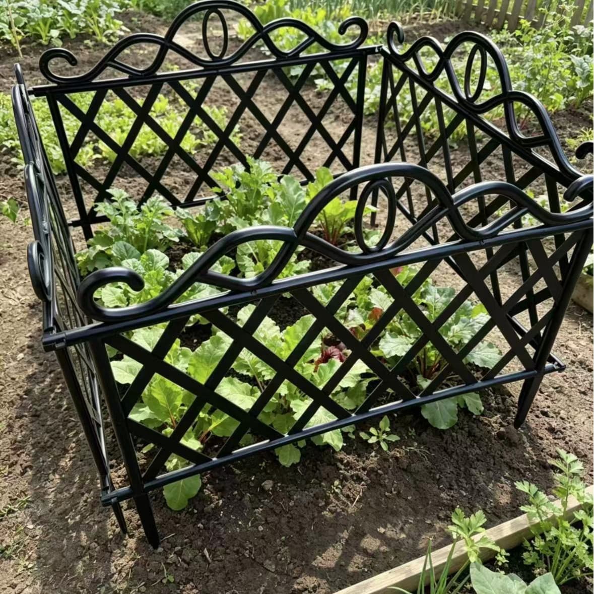 Plastic Ground-Insert Fence Garden Green Small Fence Panel Modular Gardening Barrier Grid Arrow Fence