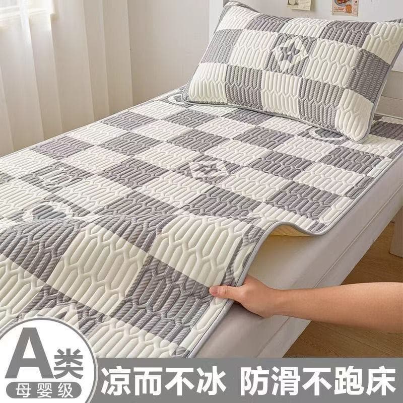 Single ice silk bed sheet for student dorms, size 90x190, summer cooling cover sheet for college students.