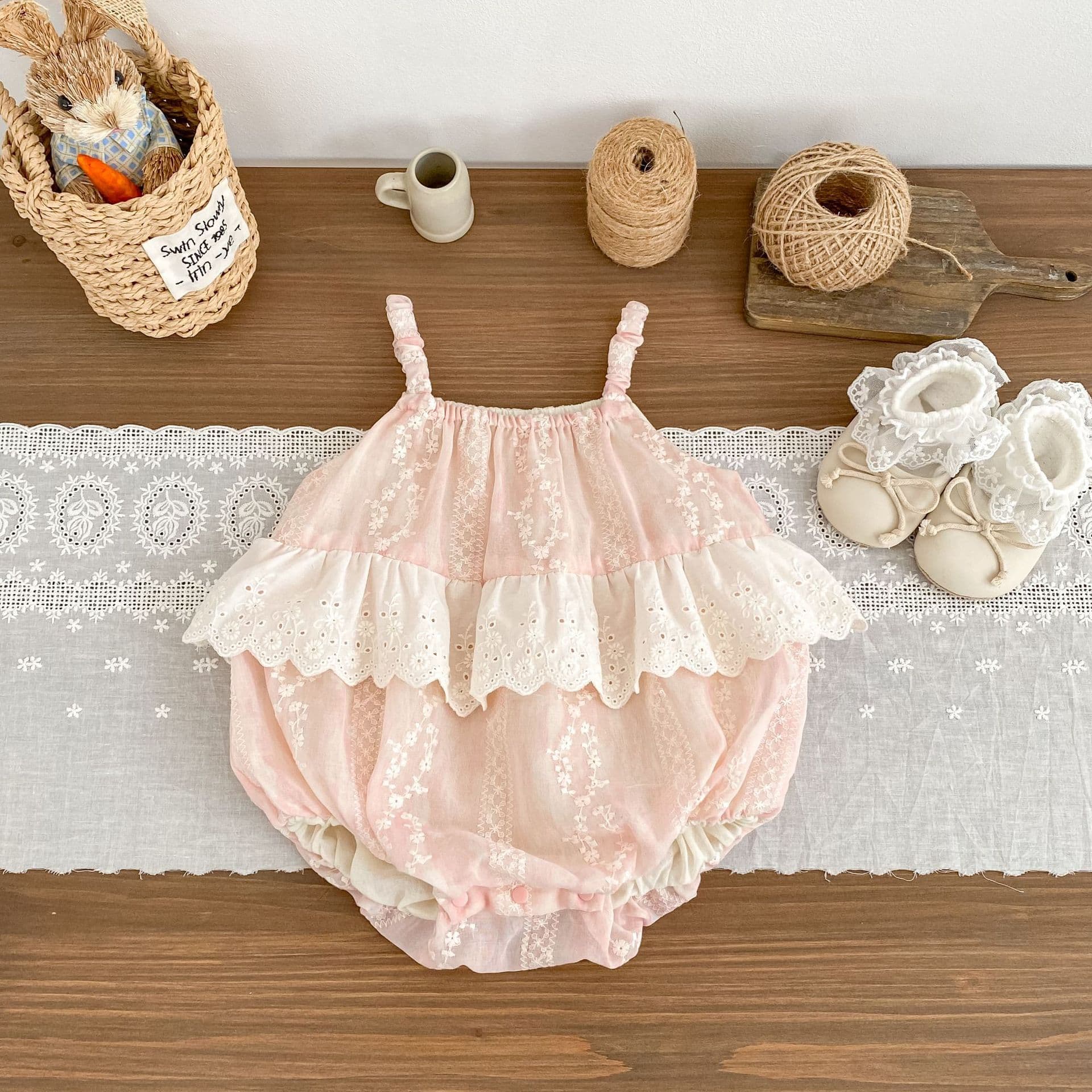 New baby summer lace lace bag, fashionable baby girl embroidered suspender belt summer jumpsuit trendy