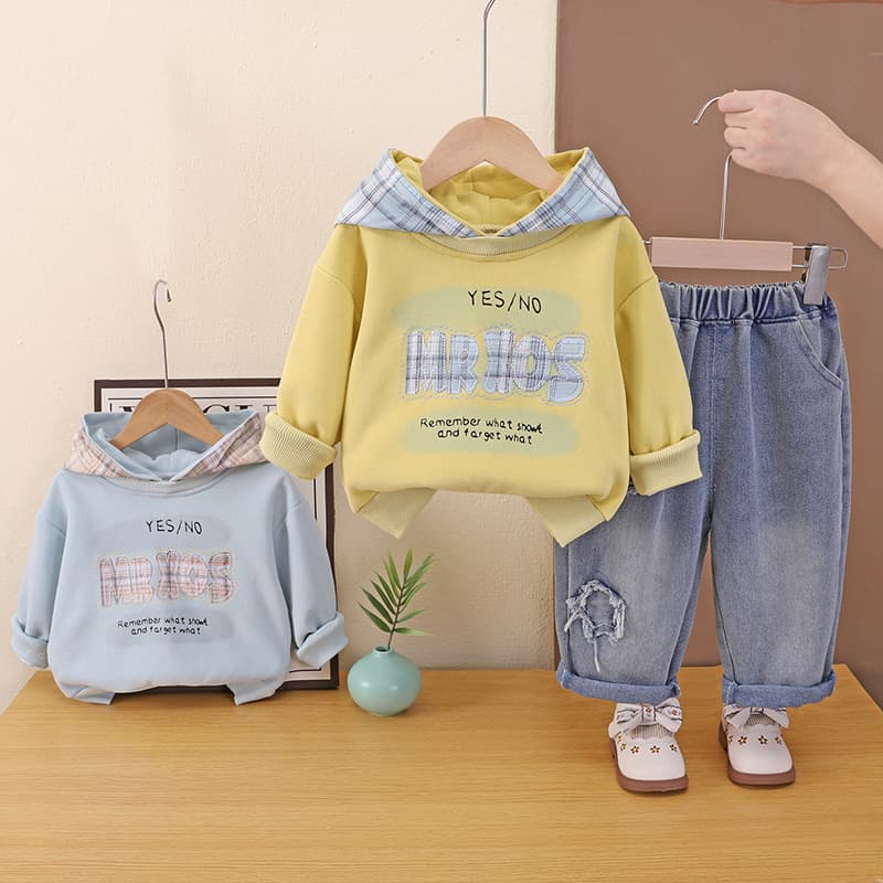 Children's casual spring and autumn hooded handsome sweatshirt pants suit 2026 new boys' sports versatile two-piece suit