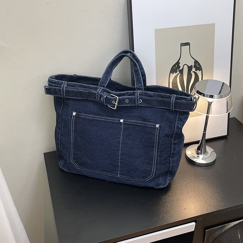 Retro large-capacity portable shoulder bag 2026 new fashion niche tote bag women's washed denim crossbody bag