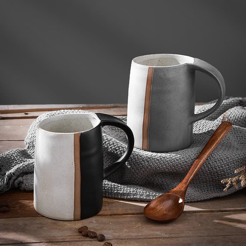 Rustic Stoneware Mug Vintage Ceramic Cup Home Breakfast Cup Couple Water Cup Simple Black White Chinese Style Clay Cup
