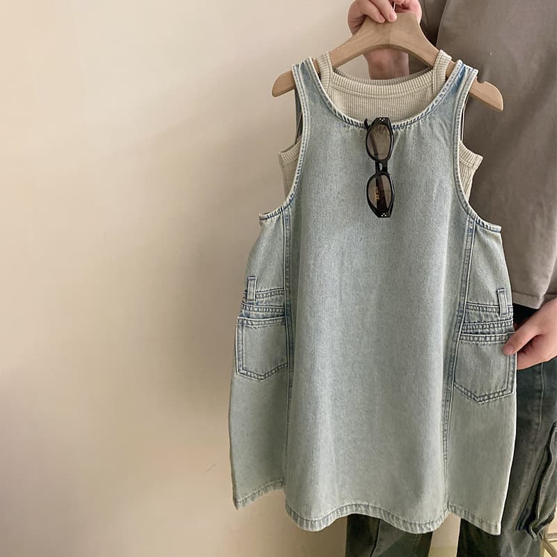 Girls summer new versatile and cute solid color vest 2025 trendy denim vest dress two-piece set