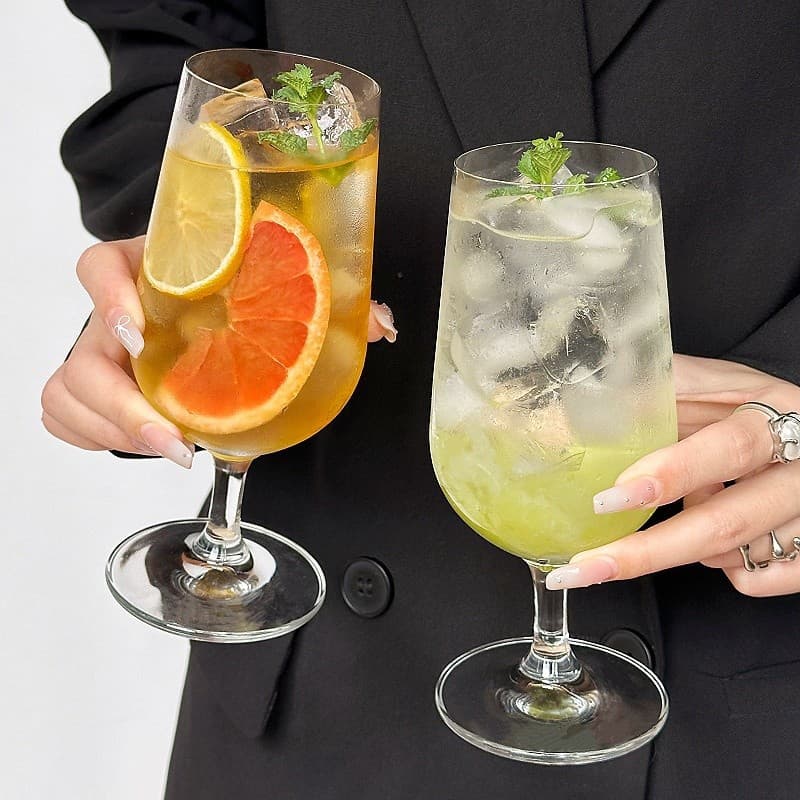 Influencer Restaurant Drink Glass - Chie Stemmed Glass for Sparkling Water, Juice, Beverages, and Cocktails