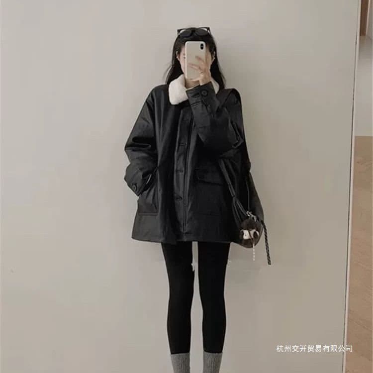 Hong Kong Style Retro Leather Jacket Women Winter 2025 New Fleece-lined Thick Loose Casual Warm Mid-length Trench Coat