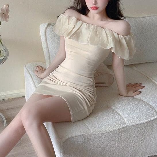 2024 Summer New French Style Pure Desire Purple Ruffle Off-Shoulder Dress Women's Slimming Mini Dress Smooths Your Silhouette