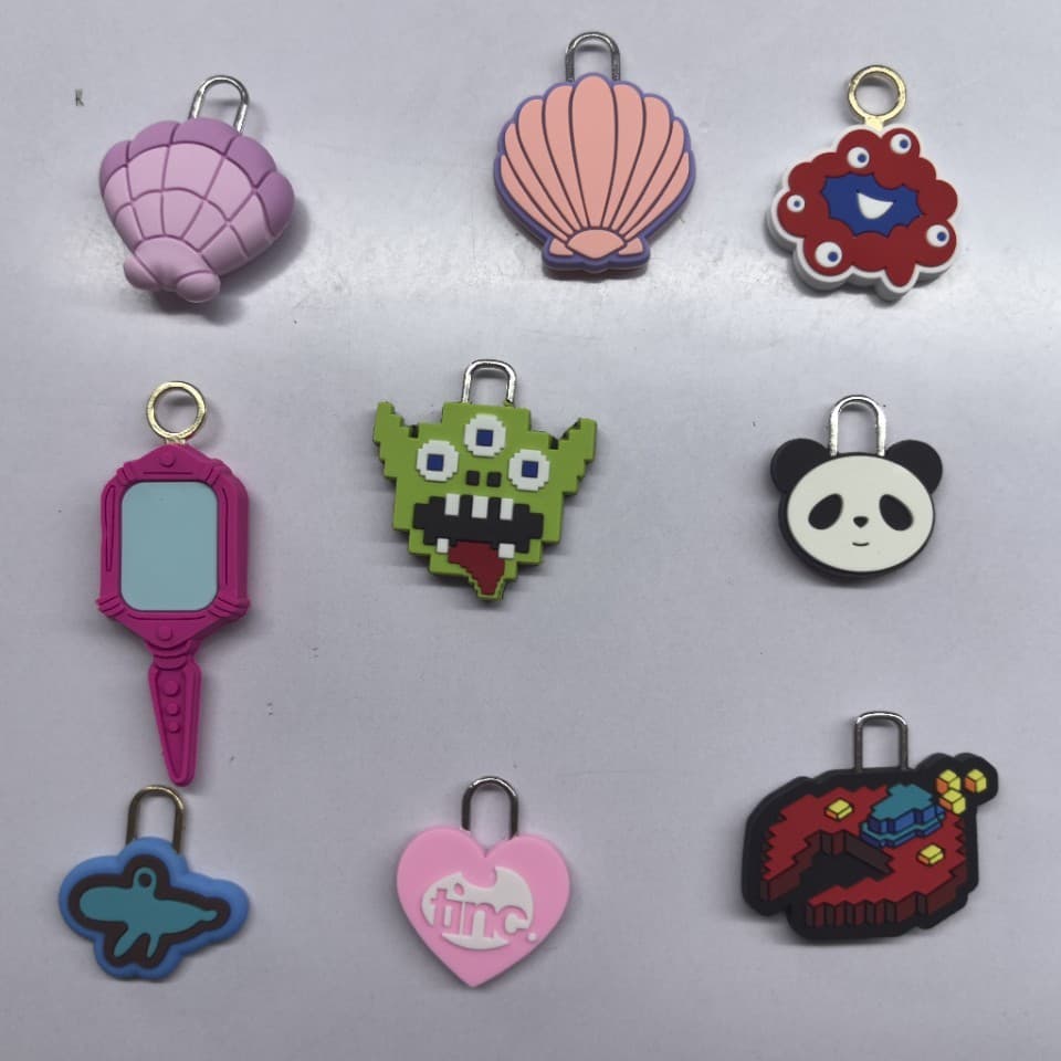 Children's DIY Backpack, Clothing, Luggage Zipper Detachable Pull Tabs, Cartoon Soft Rubber Anti-Slip Pull Handles