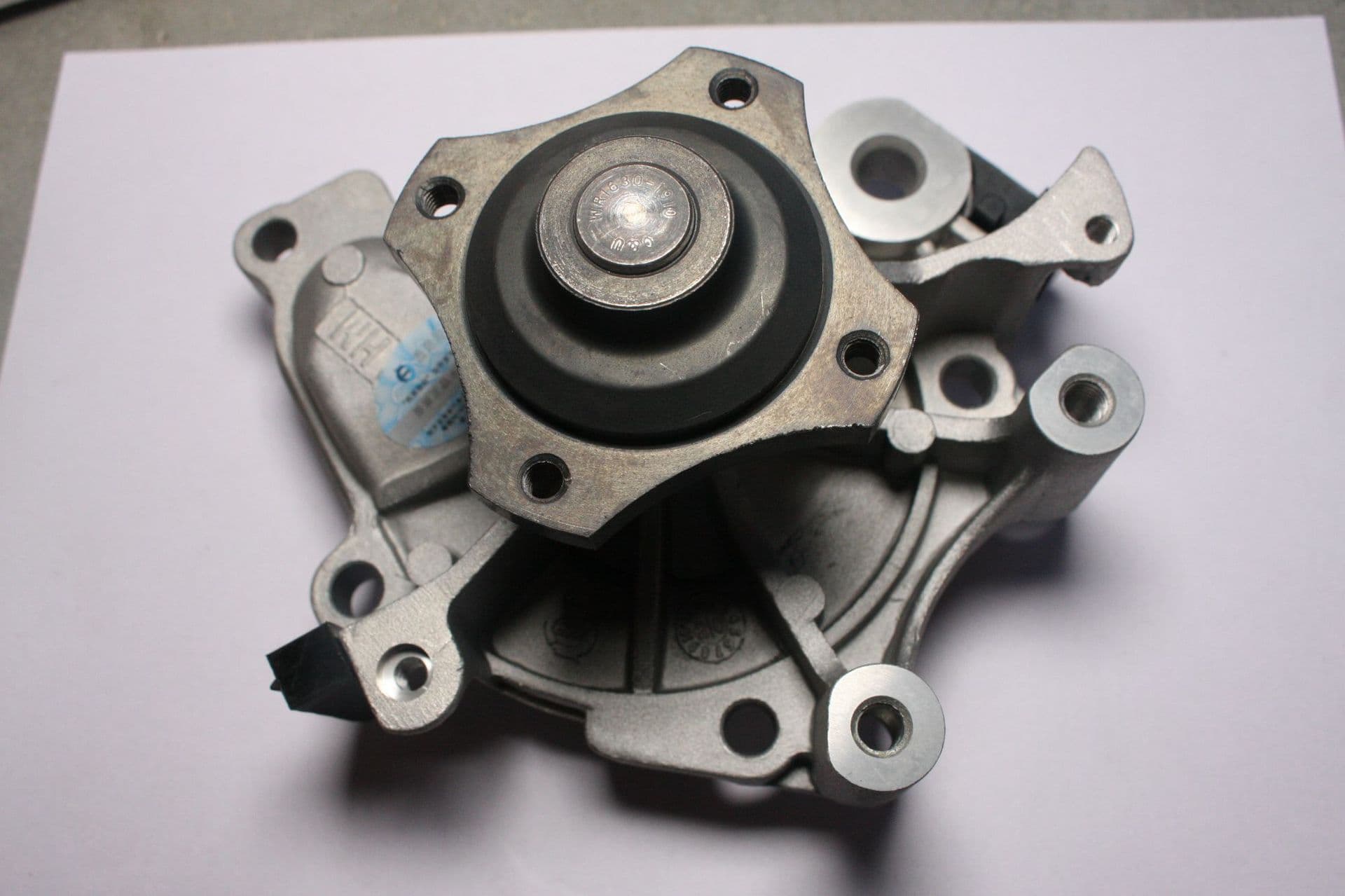 483Q-15-010 is suitable for Haima Familia, Haima Prema, Haima Familia 3rd generation water pump