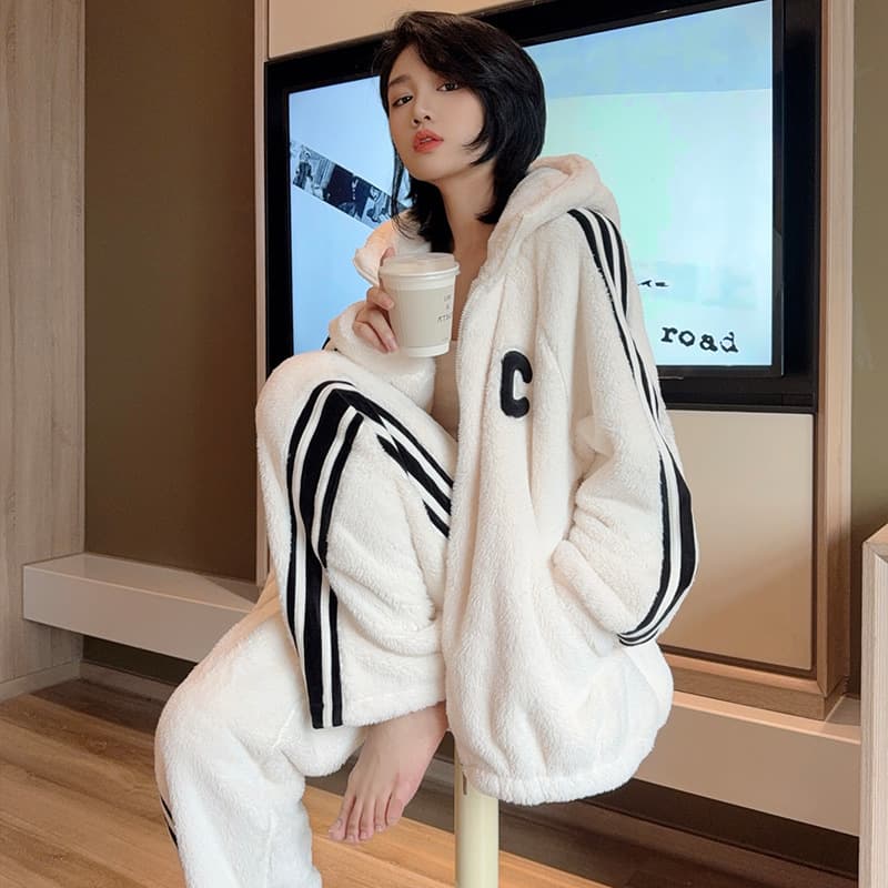 Winter Fleece-Lined Warm Coral Fleece Pajamas for Women, Hooded Autumn and Winter Flannel Zip-Up Sports Suit Loungewear