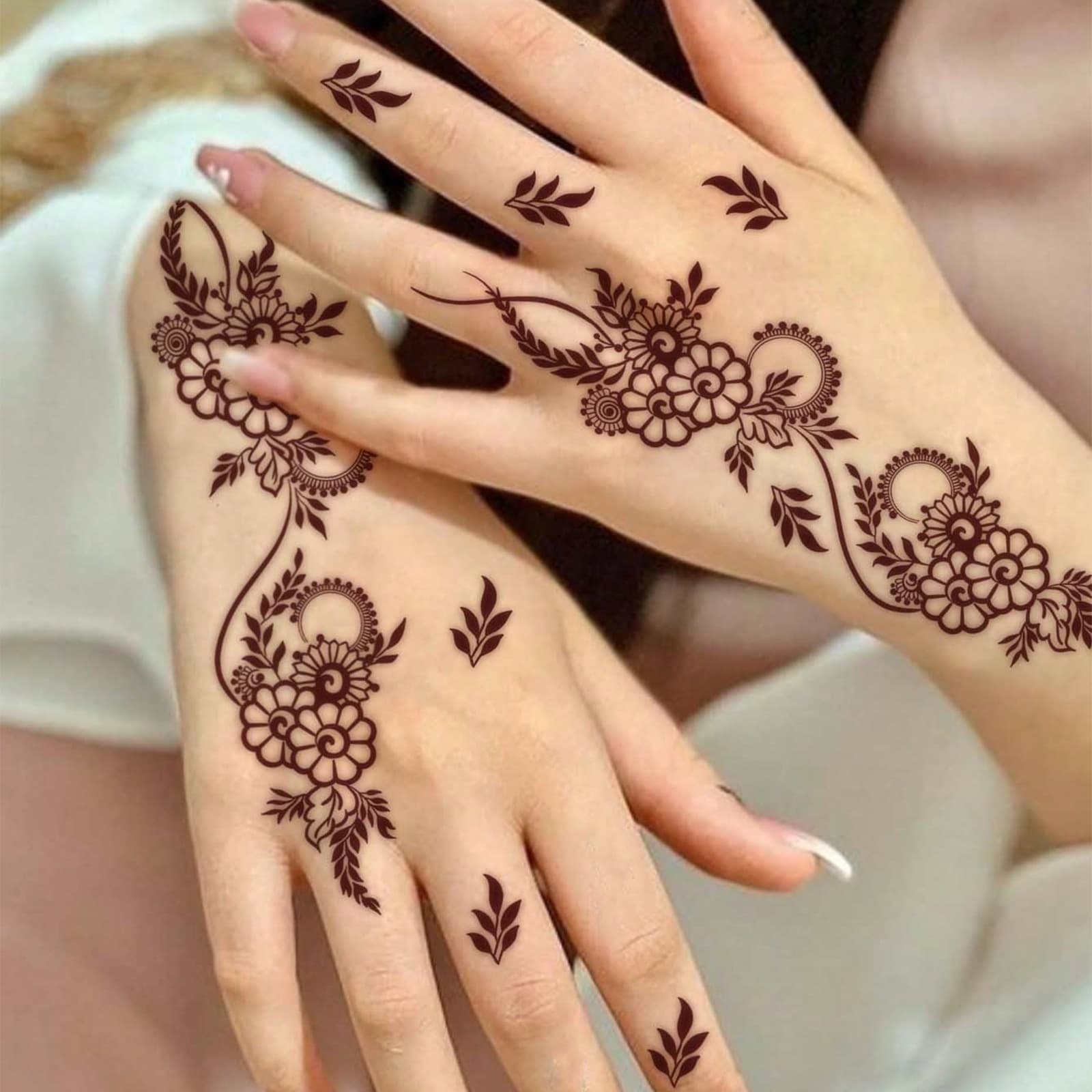 Cross-border popular henna dark red floral totem festival tattoo stickers on the back of the hand henna tattoo