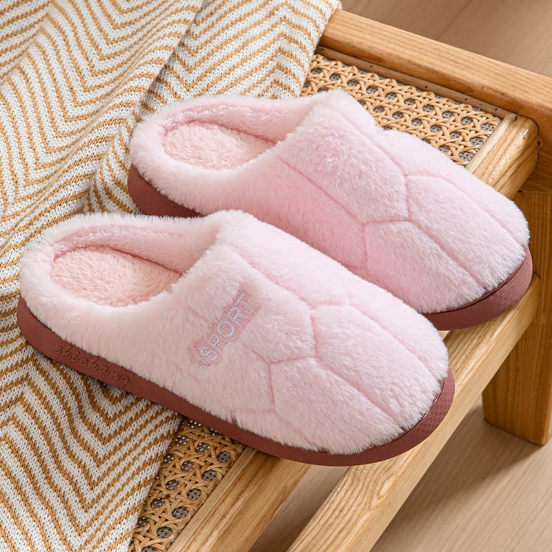 New Cotton Slippers Factory Wholesale Winter Women's Home Warm Postpartum Shoes Couple Anti-Slip Thickened Slippers for Men