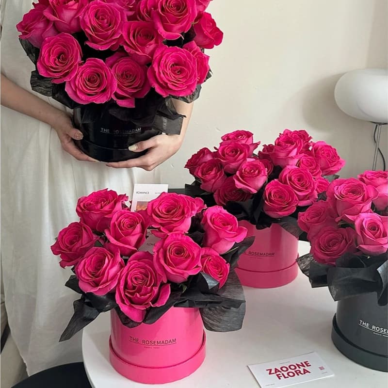 Hug Bucket Flower Bucket Glossy Rose Red Set of Two Silver Mirror Rose Flower Arrangement Empty Box Valentine's Day Gift Flower Box