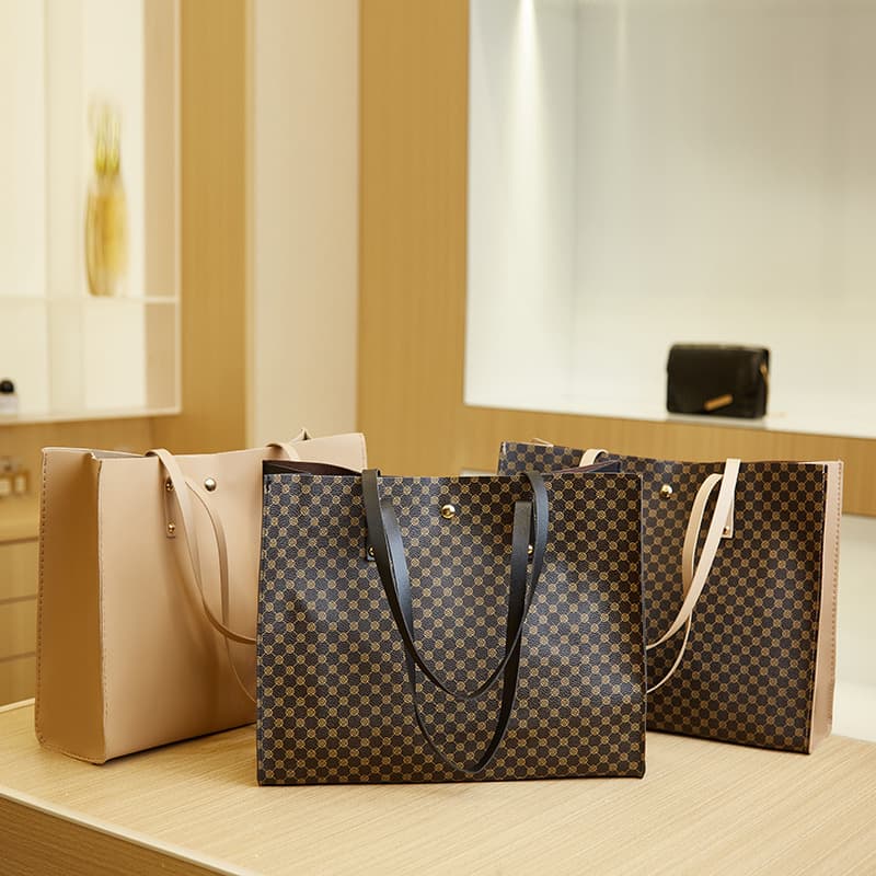 Retro Handbags 2025 New Handbags Fashionable Large Capacity Bags Shoulder Bags Crocodile Pattern Tote Bags