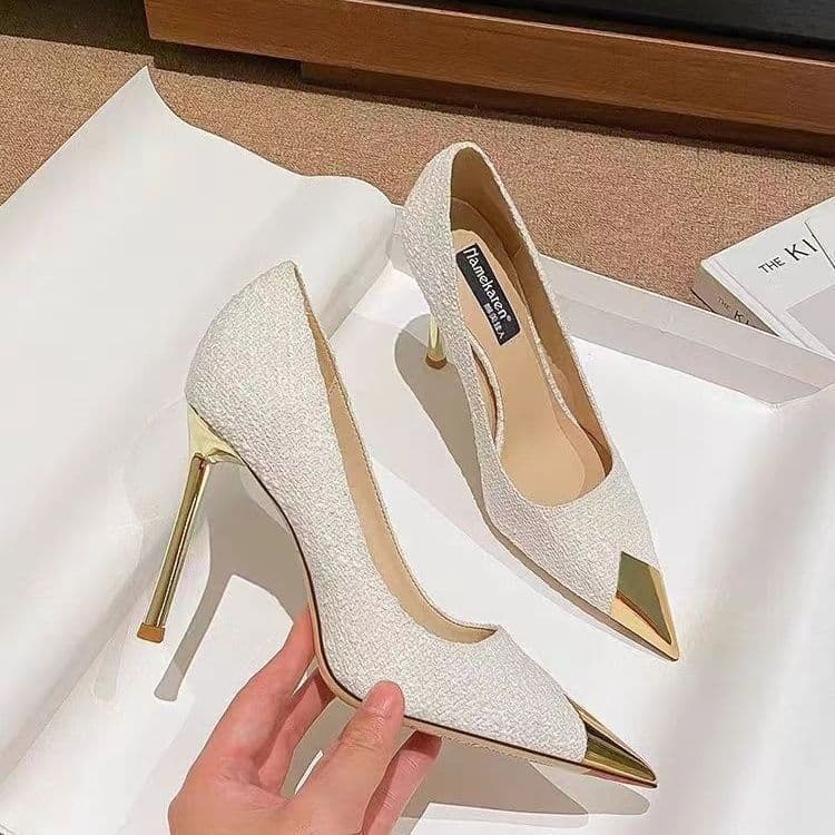 2025 Autumn New French Pointed Toe Sexy Metal Chic Design Black Shallow High Heels