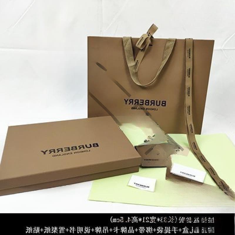 Original Burberry clothes scarf bag coat shirt packaging box Burberry paper bag empty box gift bag