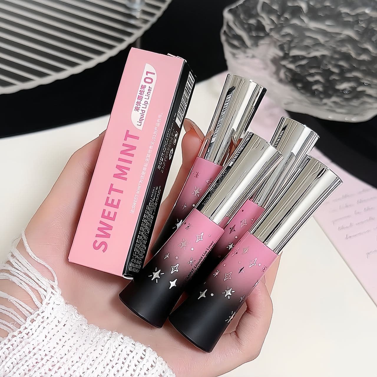 Sweet Mint Liquid Lip Liner for Plump, Color-Rich, Silky Smooth Definition of Pouty Lips, Soft Mist Shaping Liquid Lip Liner