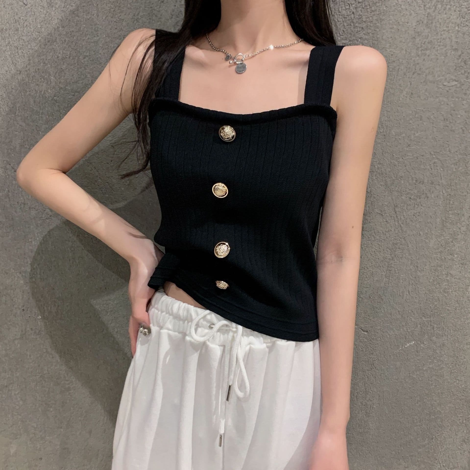 Button Strap Vest Women Inner Wear 2025 Summer Casual Versatile Ribbed Knit Slim Fit Short Sleeveless Top