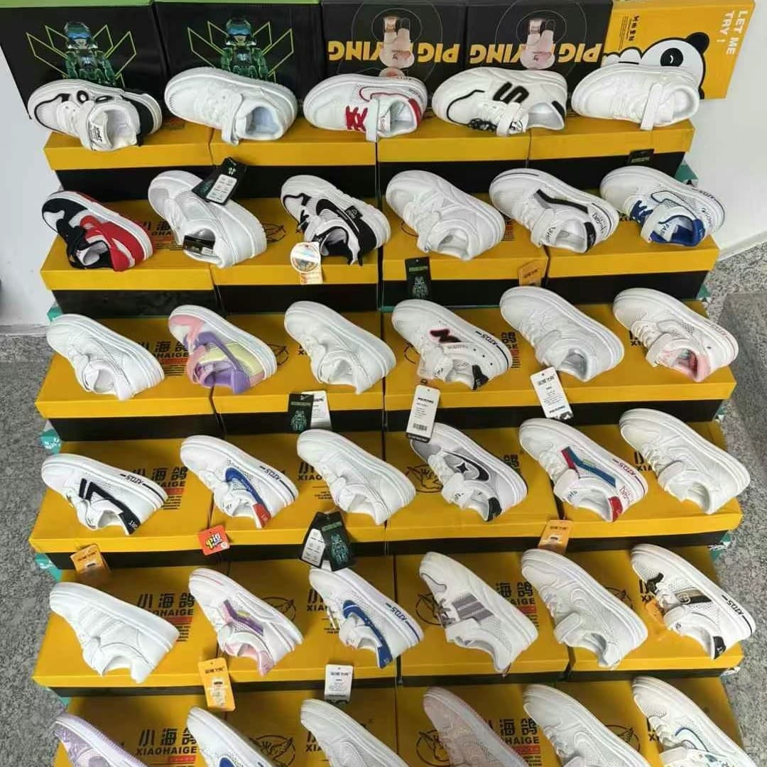 2024 Spring Children's Pumps Brand Odd Sizes Stock Shoes Assorted Styles Microfiber Leather White Sneakers Overstock Inventory