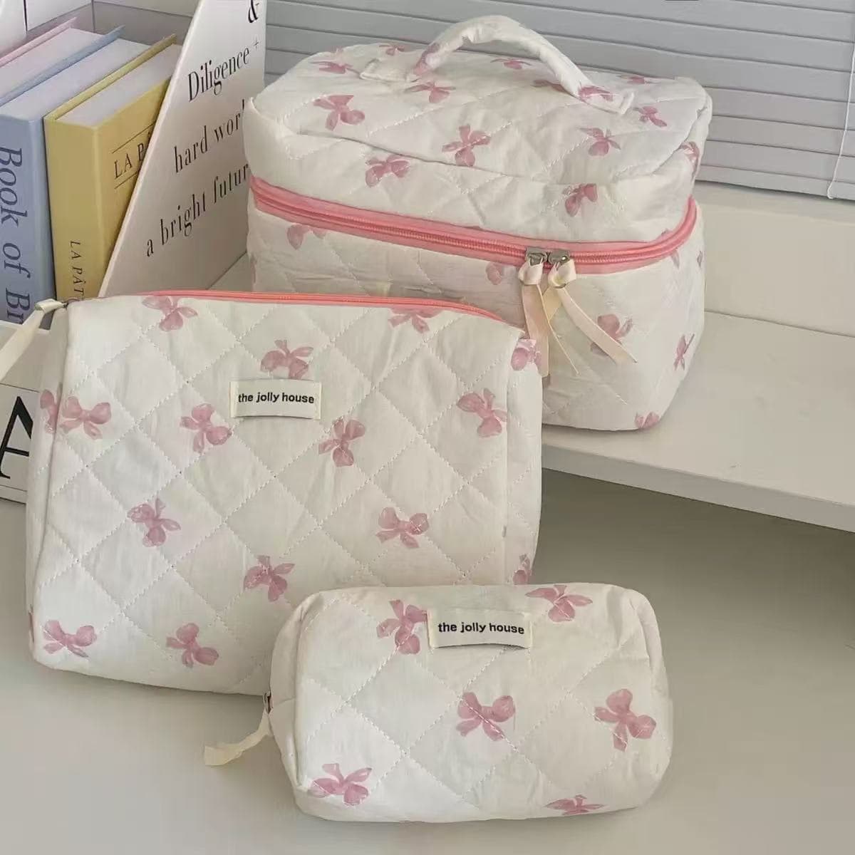 Bow flower makeup bag, large-capacity toiletry bag, palace-style quilted storage bag, portable soft handbag