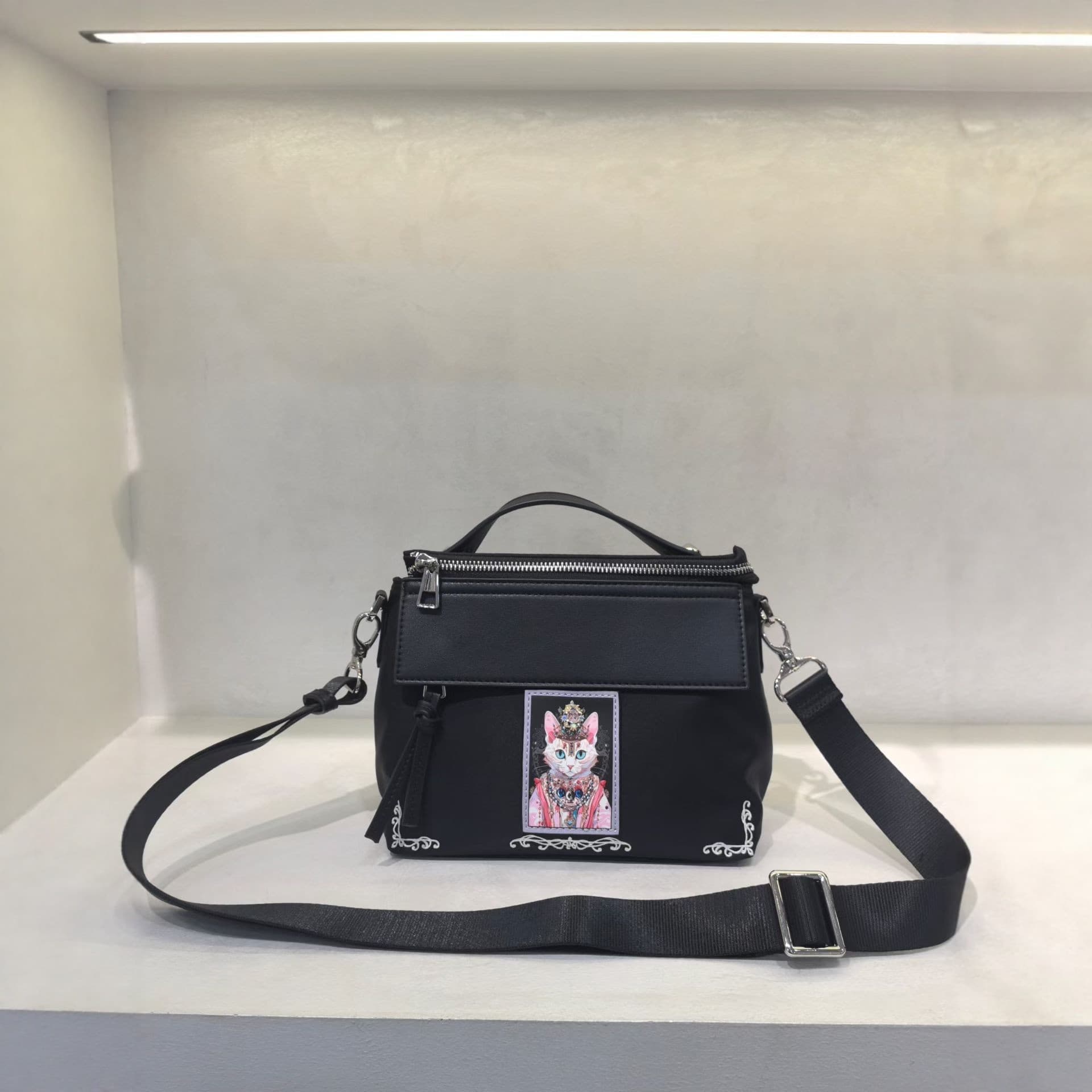 Cross-border women's bag new Karl Lafayette style Elvis Presley embroidered crossbody bag women's fashion versatile shoulder bag waterproof nylon