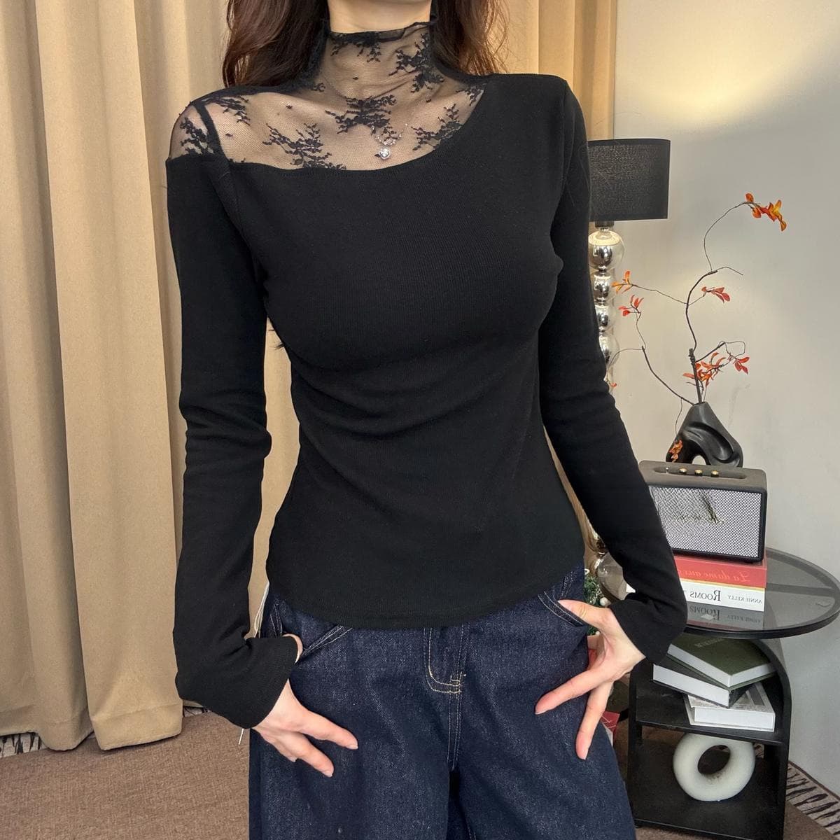 2025 Fall/Winter Fleece-Lined Fashionable Hollow-Out Patchwork Regular Long Sleeve Lace Slim Fit Black Heavy-Duty Stylish Slimming