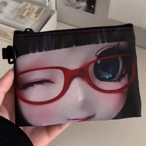 Japanese and Korean Niche Anime Girl Coin Pouch, Lightweight Hanging Accessory, Fashionable and Unique