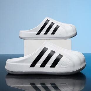 Shell Toe Wear-Resistant Hole Slippers, Anti-Slip Anti-Odor Summer 2025 Toe-Cover Trendy Sports Sandals